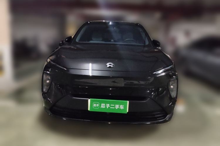 Used Nio ES8 2024 75 kWh Front