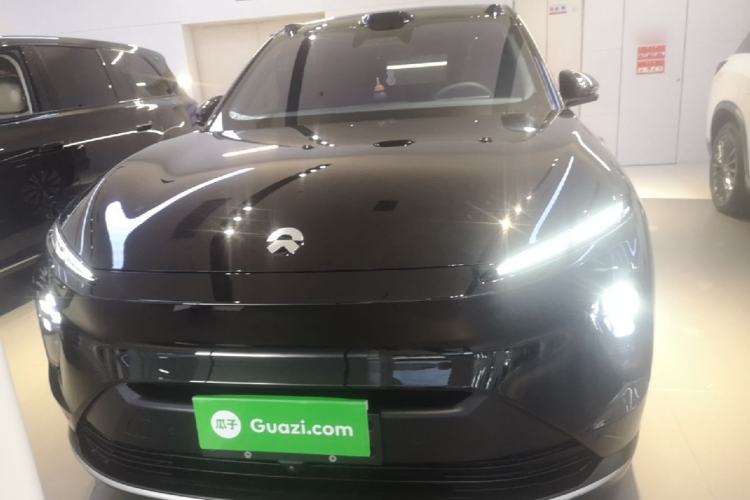 Used Nio ES8 2024 75 kWh Front