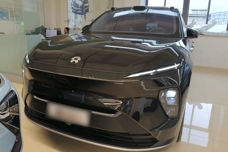 Used Nio ES8 2024 75 kWh Front