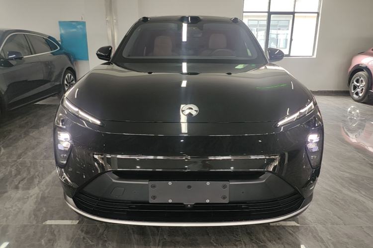 Used Nio ES8 2024 75 kWh Executive Edition Front