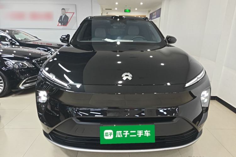 Used Nio ES8 2024 75 kWh Executive Edition Front