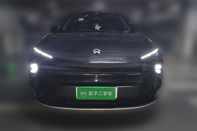 Used Nio ES8 2024 75 kWh Front