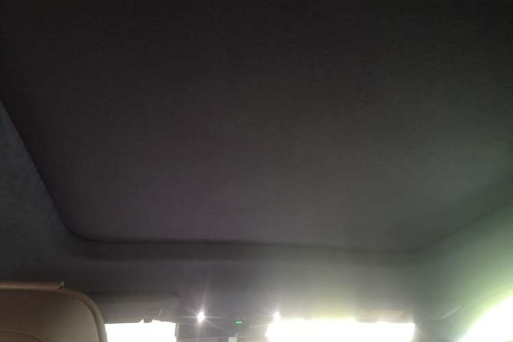 Used Nio ES8 2024 75 kWh Executive Edition Headliner