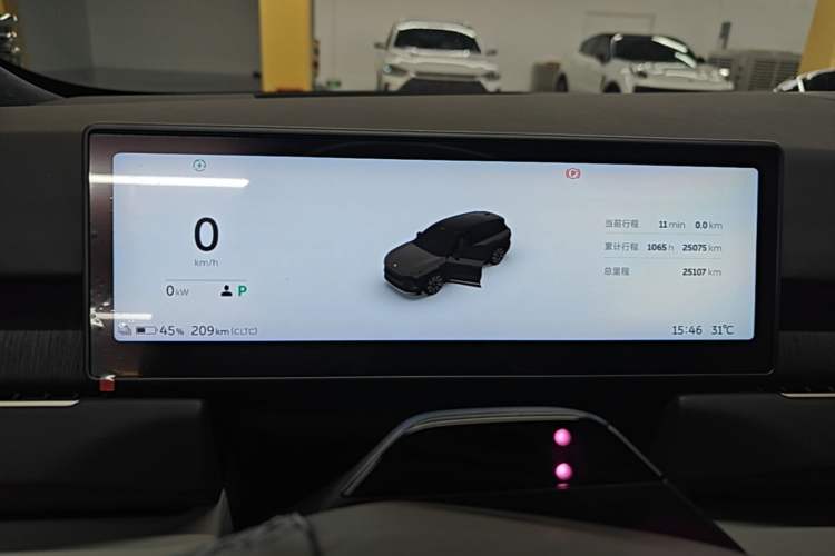 Used Nio ES8 2024 75 kWh Executive Edition Instrument Cluster