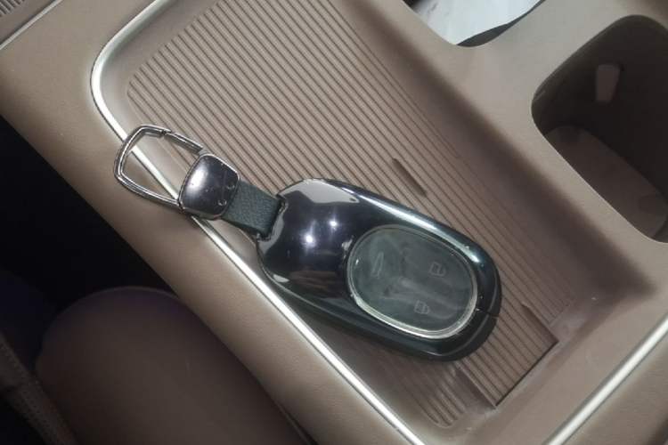 Used Nio ES8 2024 75 kWh Executive Edition Interior 1