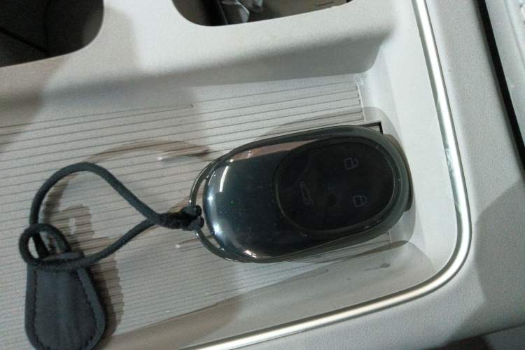 Used Nio ES8 2024 75 kWh Interior 1