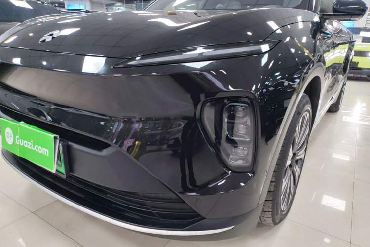 Used Nio ES8 2024 75 kWh Executive Edition Left Front Headlight