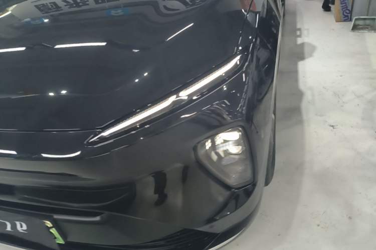 Used Nio ES8 2024 75 kWh Left Front Headlight