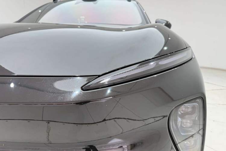 Used Nio ES8 2024 75 kWh Executive Edition Left Front Headlight