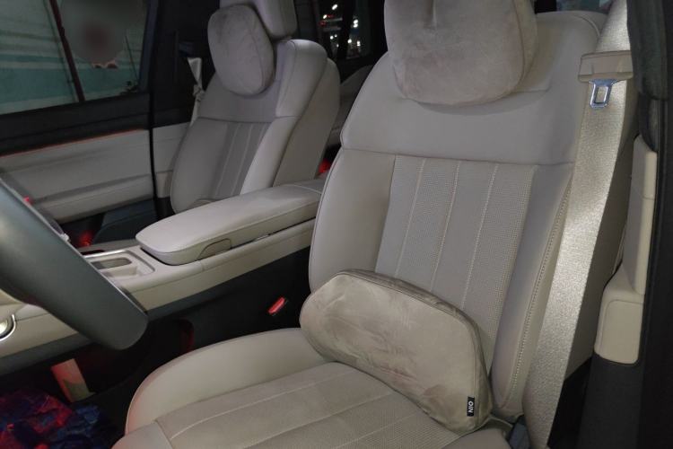 Used Nio ES8 2024 75 kWh Left Front Seat