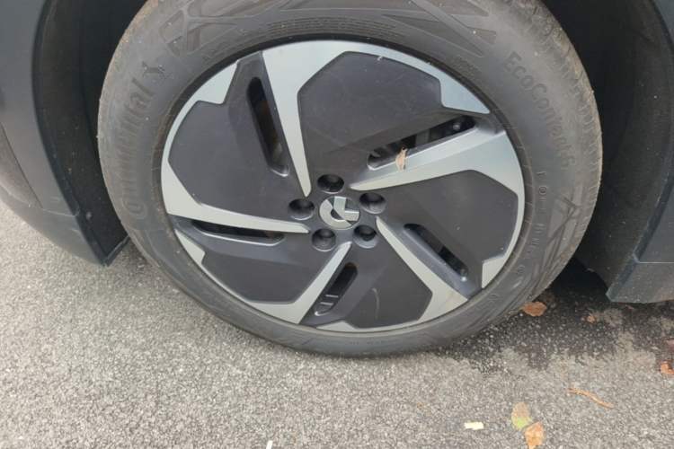 Used Nio ES8 2024 75 kWh Left Front Wheel Hub