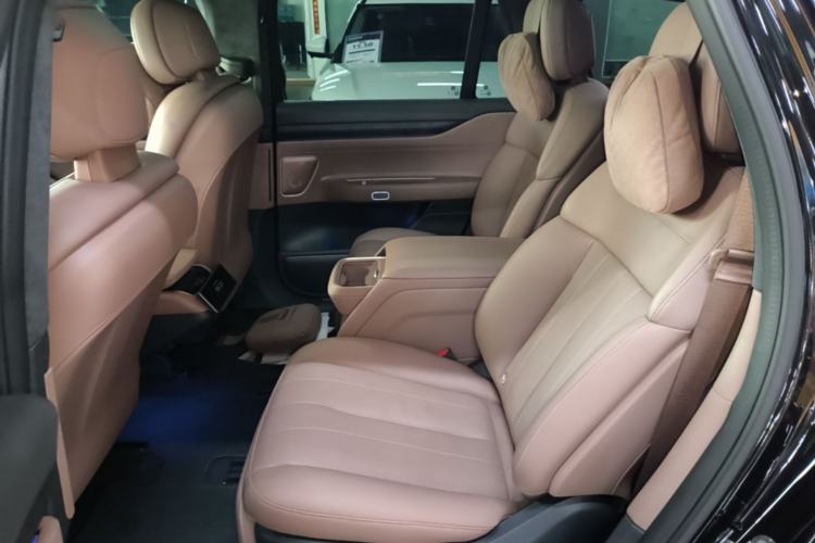 Used Nio ES8 2024 100kWh Signature Edition Left Rear Seat