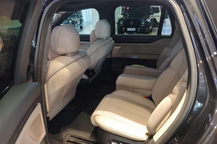 Used Nio ES8 2024 75 kWh Left Rear Seat