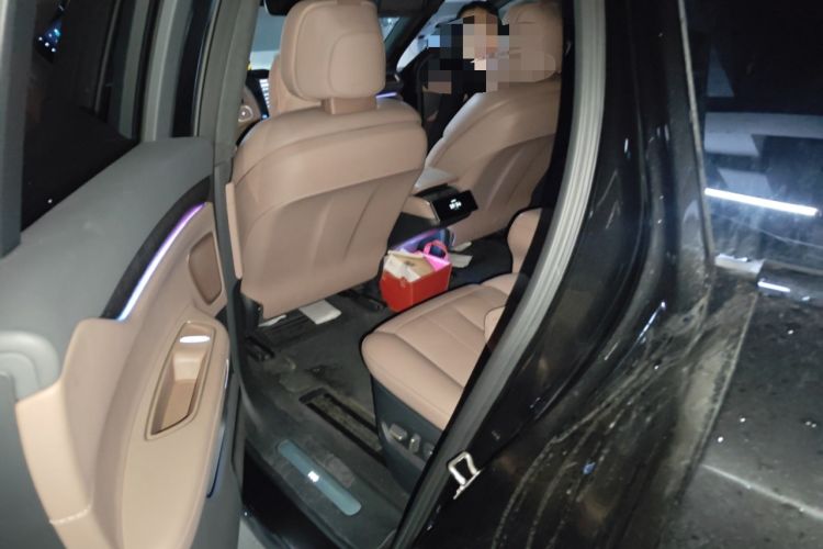 Used Nio ES8 2024 75 kWh Left Rear Seat