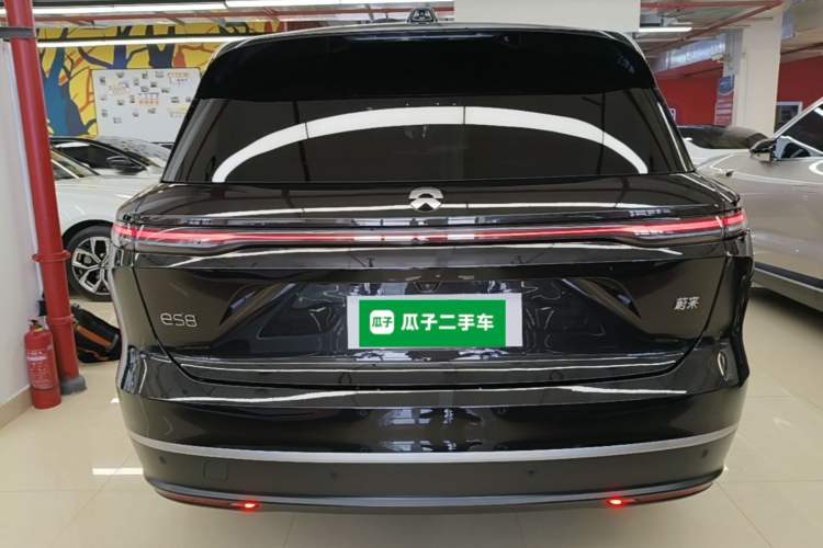 Used Nio ES8 2024 75 kWh Rear
