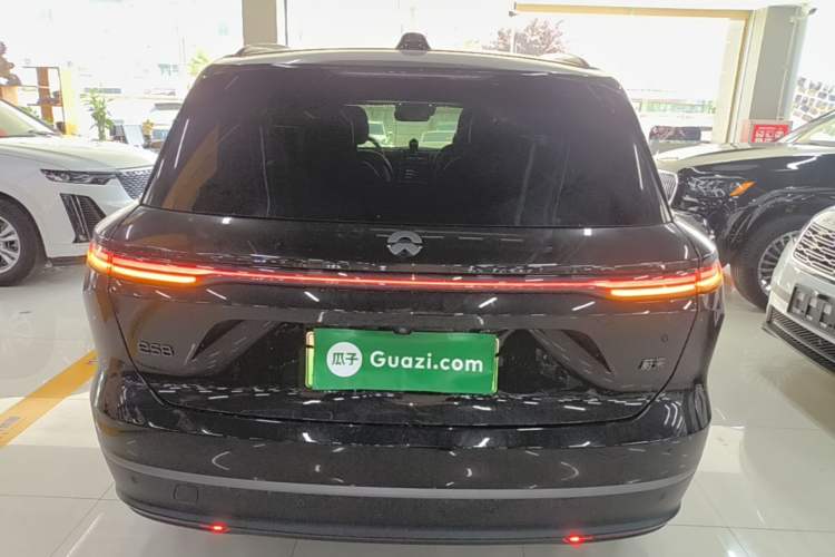 Used Nio ES8 2024 100kWh Signature Edition Rear