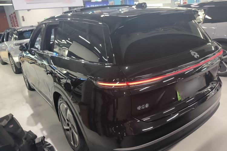Used Nio ES8 2024 75 kWh Rear Left 45 Deg