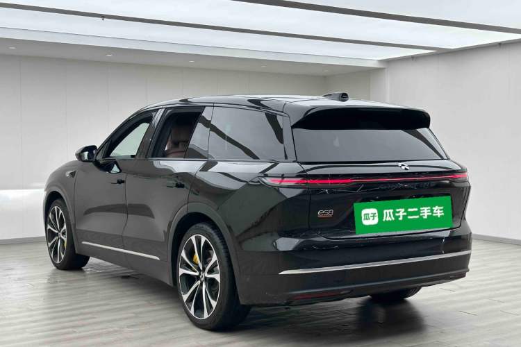Used Nio ES8 2024 100kWh Signature Edition Rear Left 45 Deg