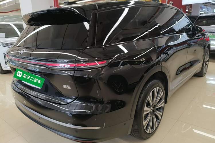 Used Nio ES8 2024 75 kWh Rear Right 45 Deg