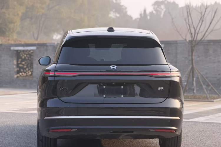 Used Nio ES8 2024 100kWh Rear