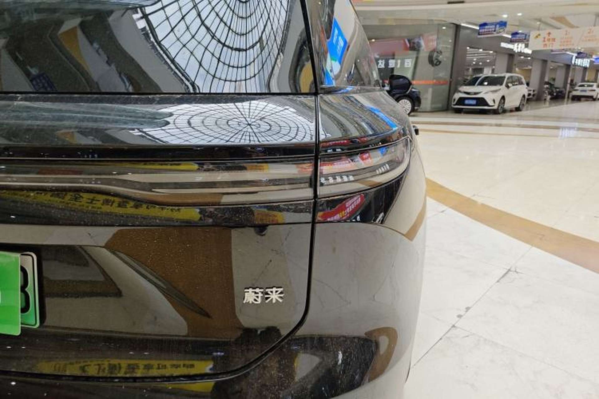 Used Nio ES8 2024 75 kWh Right Rear Taillight