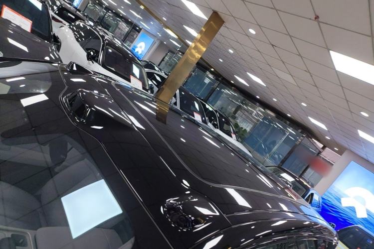 Used Nio ES8 2024 75 kWh Executive Edition Roof