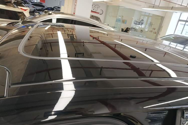 Used Nio ES8 2024 75 kWh Roof