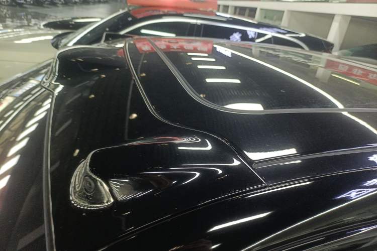 Used Nio ES8 2024 75 kWh Executive Edition Roof