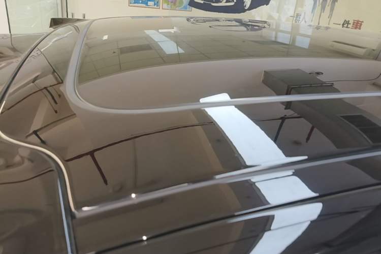 Used Nio ES8 2024 75 kWh Roof