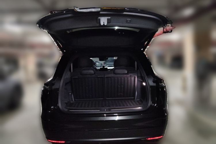 Used Nio ES8 2024 75 kWh Trunk
