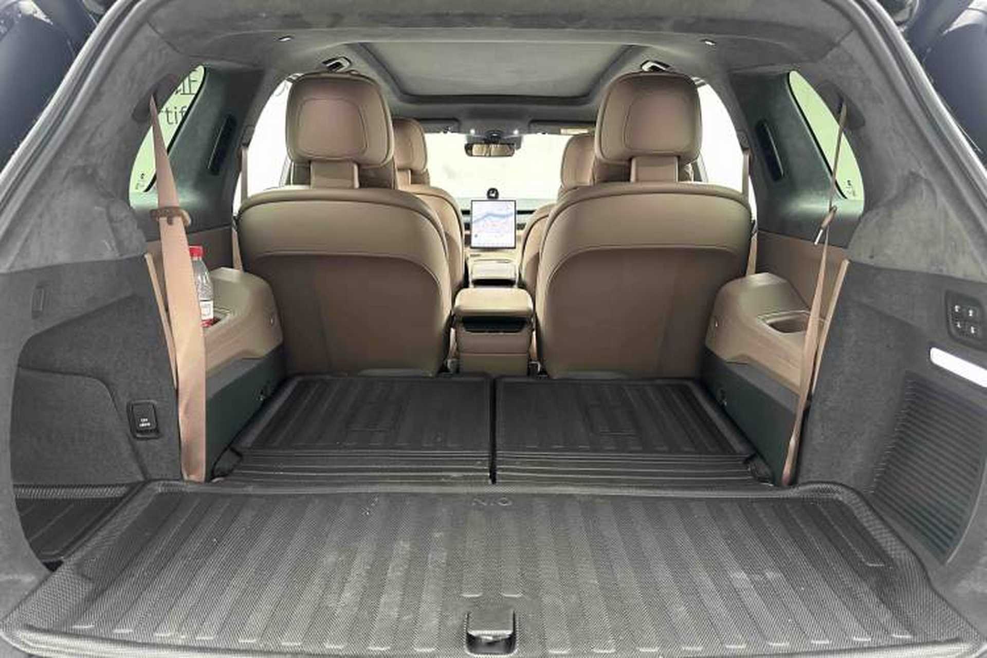 Used Nio ES8 2024 100kWh Signature Edition Trunk