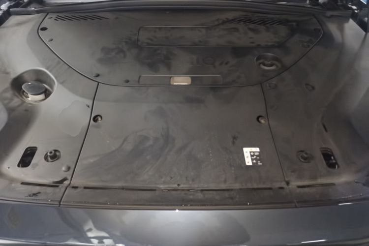 Used Nio ES8 2024 75 kWh Executive Edition Engine Bay