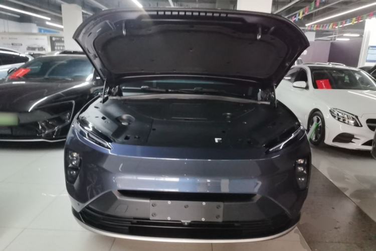Used Nio ES8 2024 75 kWh Engine Bay