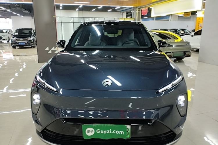 Used Nio ES8 2024 75 kWh Executive Edition Front