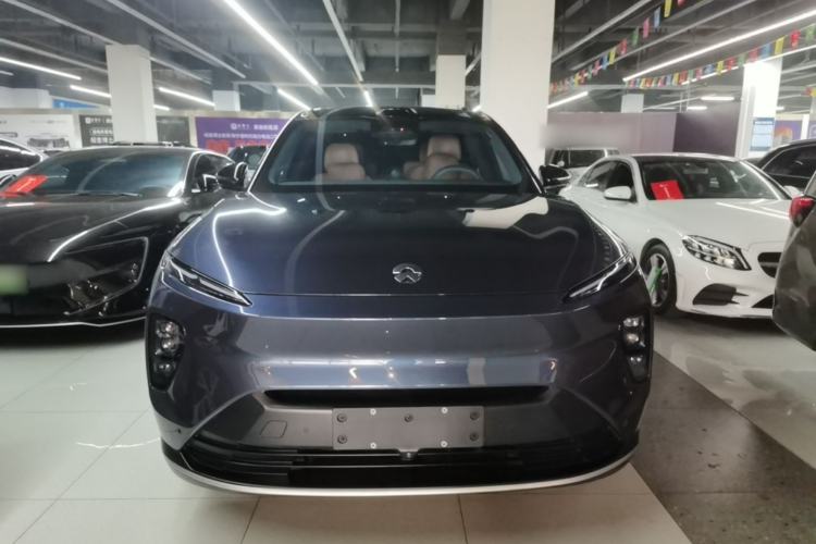 Used Nio ES8 2024 75 kWh Front
