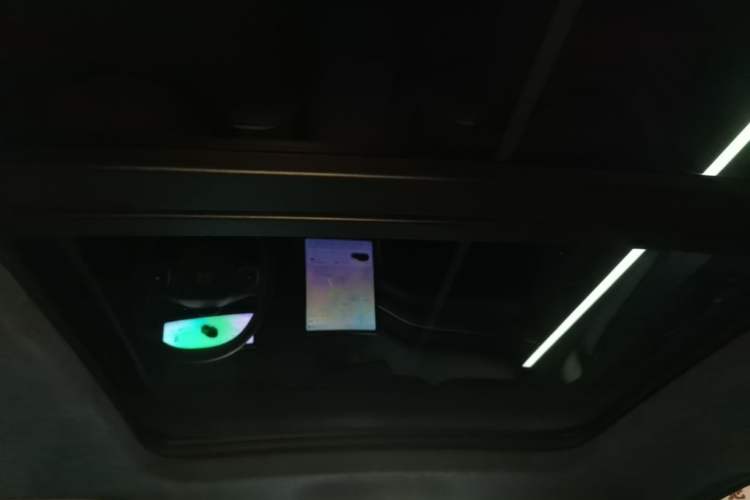 Used Nio ES8 2024 75 kWh Headliner