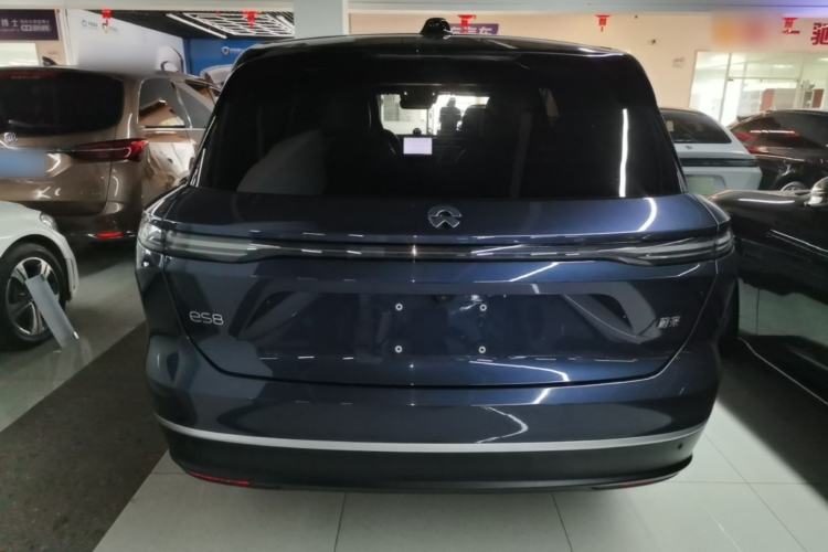 Used Nio ES8 2024 75 kWh Rear