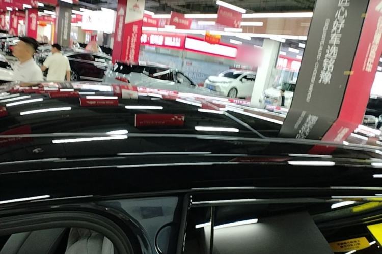 Used Nio ES8 2024 75 kWh Executive Edition Roof