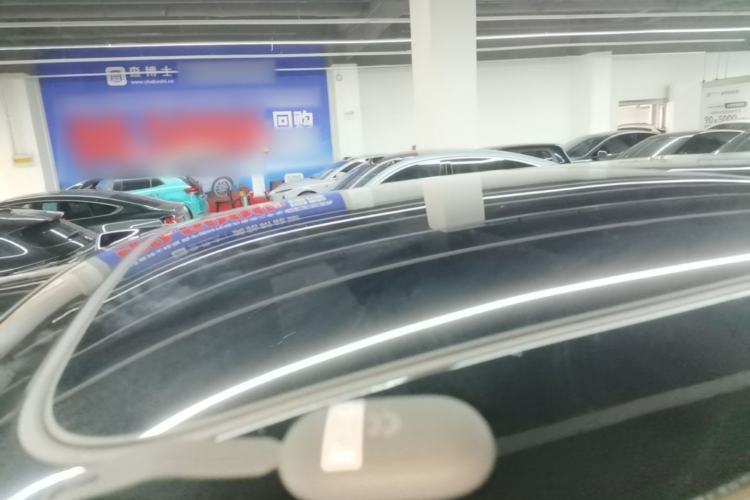 Used Nio ES8 2024 75 kWh Roof