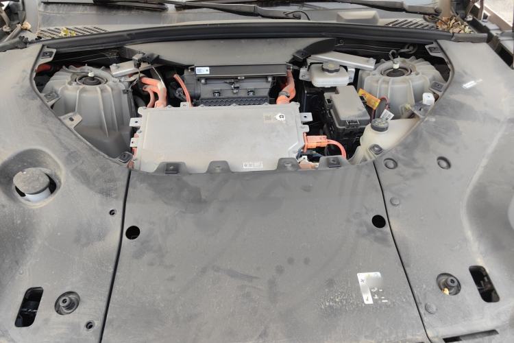 Used Nio ES8 2024 75 kWh Engine Bay