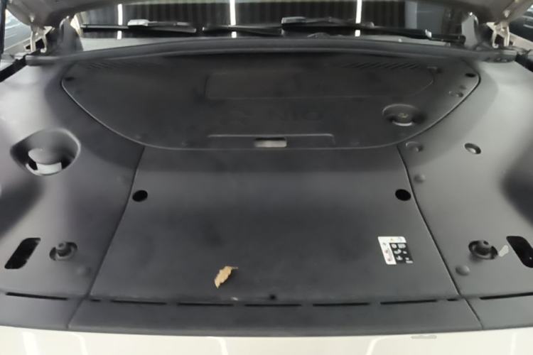 Used Nio ES8 2024 75 kWh Engine Bay
