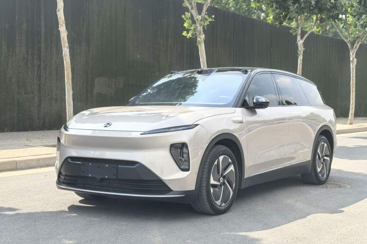 Used Nio ES8 2024 75 kWh Executive Edition Exterior 1