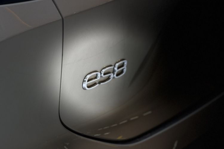 Used Nio ES8 2024 75 kWh Exterior 3