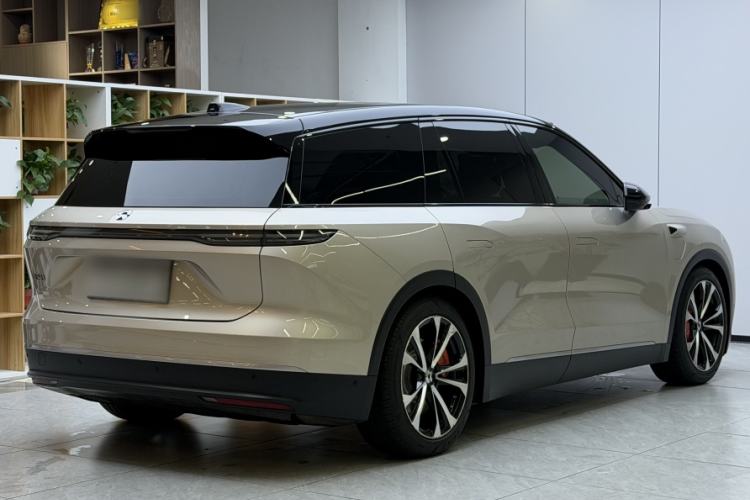 Used Nio ES8 2024 75 kWh Exterior 4