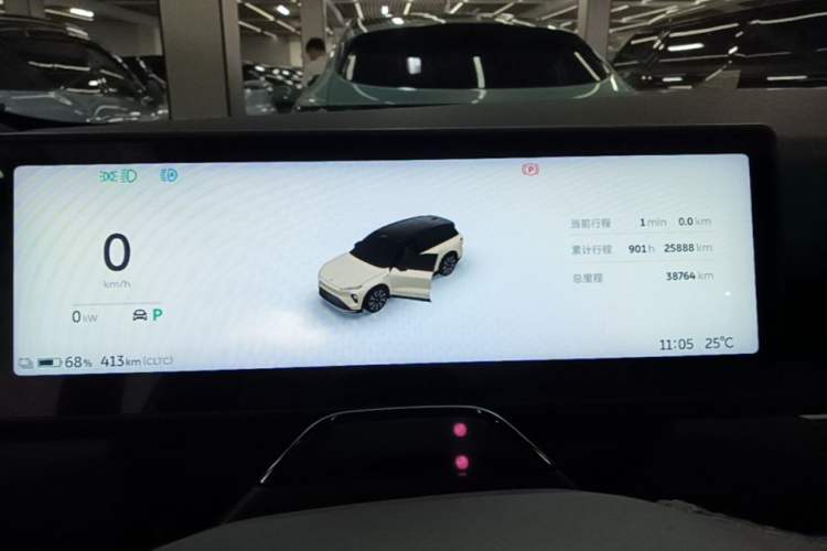 Used Nio ES8 2024 75 kWh Instrument Cluster