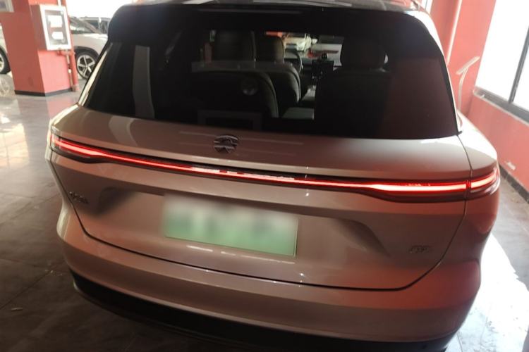 Used Nio ES8 2024 75 kWh Executive Edition Rear