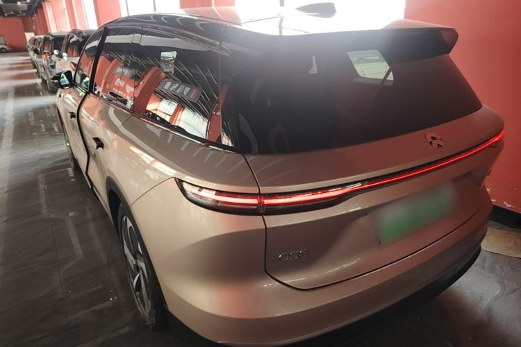 Used Nio ES8 2024 75 kWh Executive Edition Rear Left 45 Deg