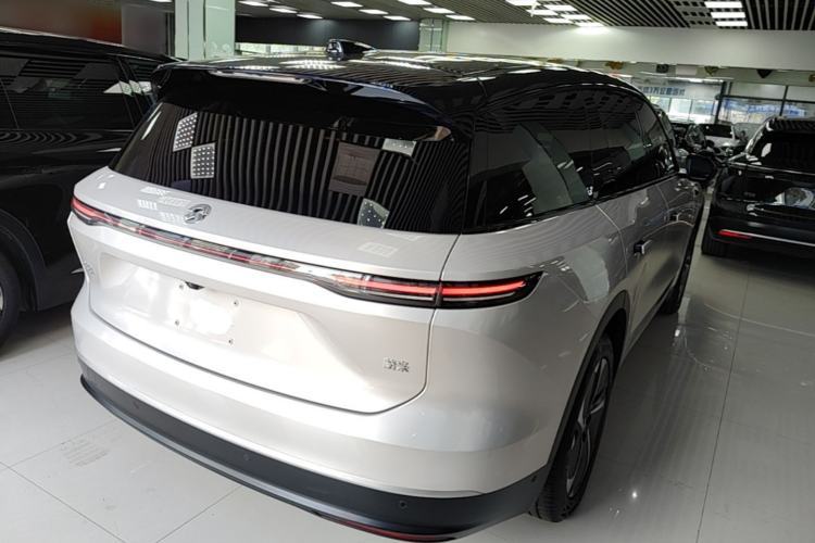 Used Nio ES8 2024 75 kWh Rear Right 45 Deg