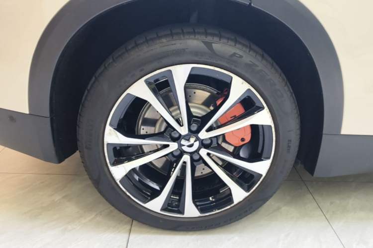 Used Nio ES8 2024 75 kWh Right Rear Wheel Hub
