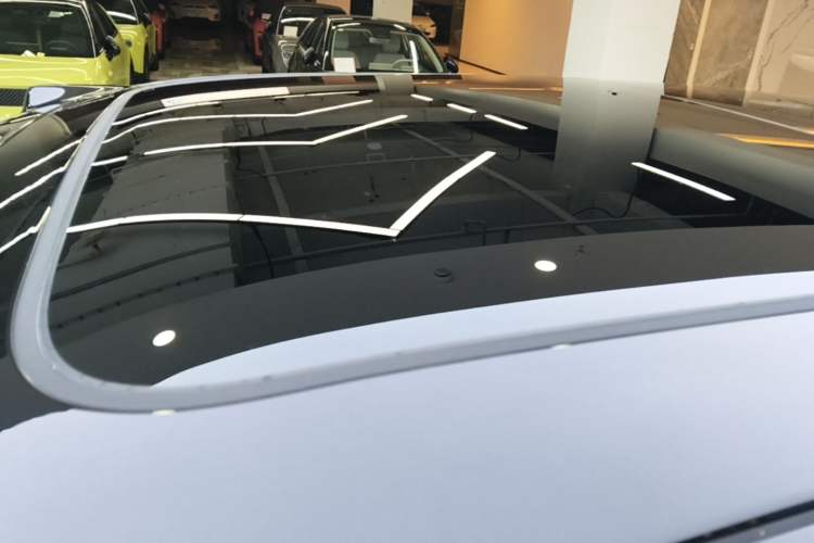 Used Nio ES8 2024 75 kWh Roof